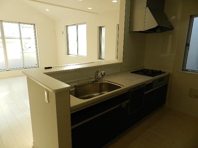 Same specifications photos (living). LDK construction cases.