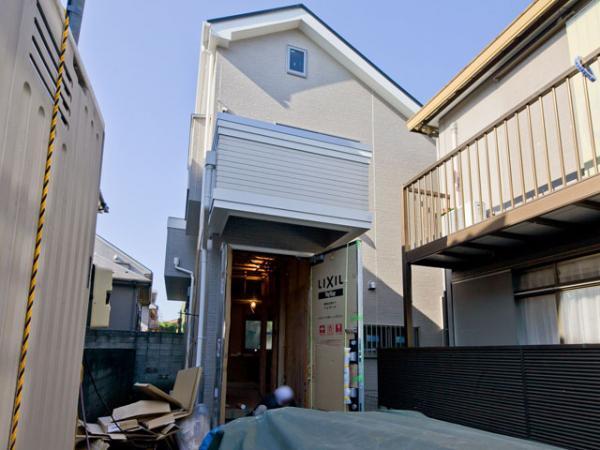 Local appearance photo