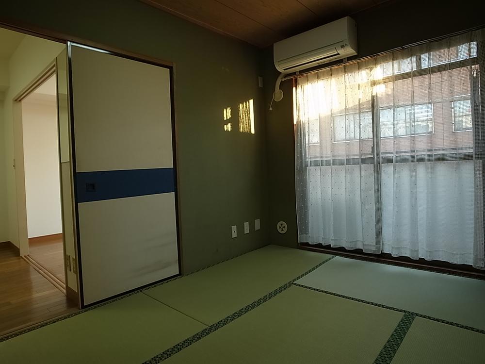 Non-living room. Japanese style room