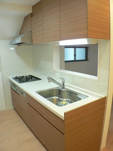 Kitchen. Dishwasher ・ Water purifier with system Kitchen