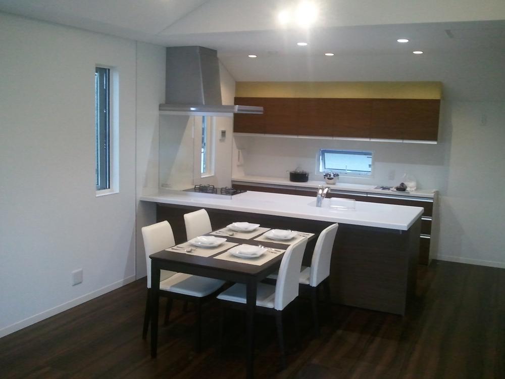 Kitchen. Indoor (June 2013) Shooting