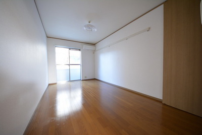 Other room space. room