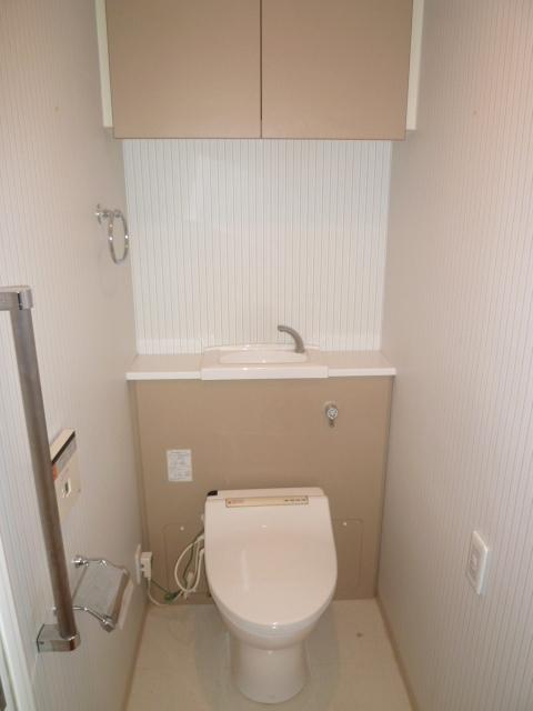 Toilet. Hand wash counter, Toilet with warm water washing toilet seat