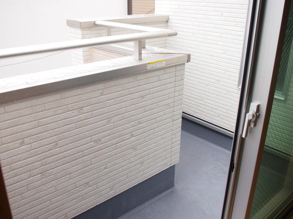 Balcony. Local (11 May 2013) Shooting