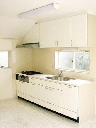 Kitchen. Same specifications