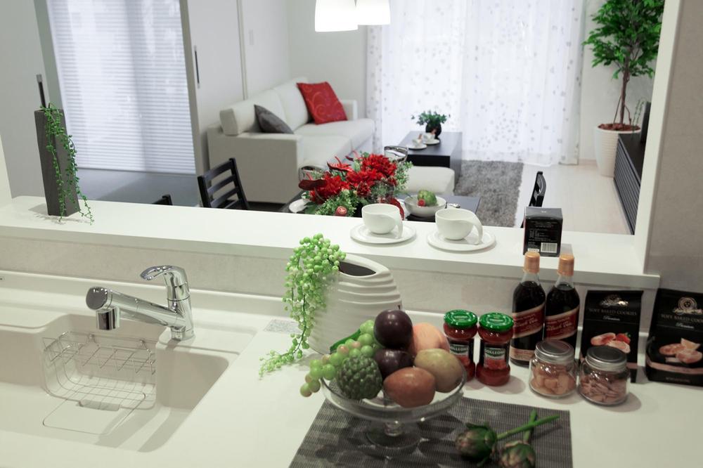 Living. Counter kitchen where your family overlooking (Building 3: October 2013 shooting)