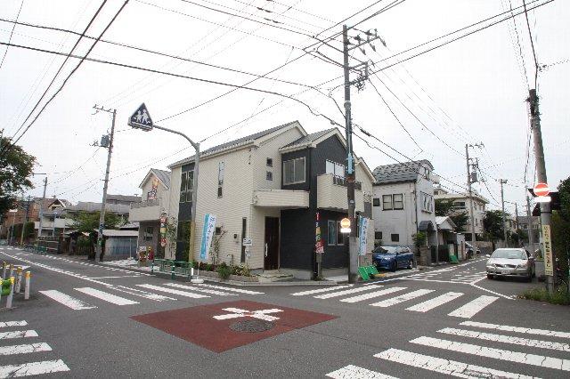 Local photos, including front road