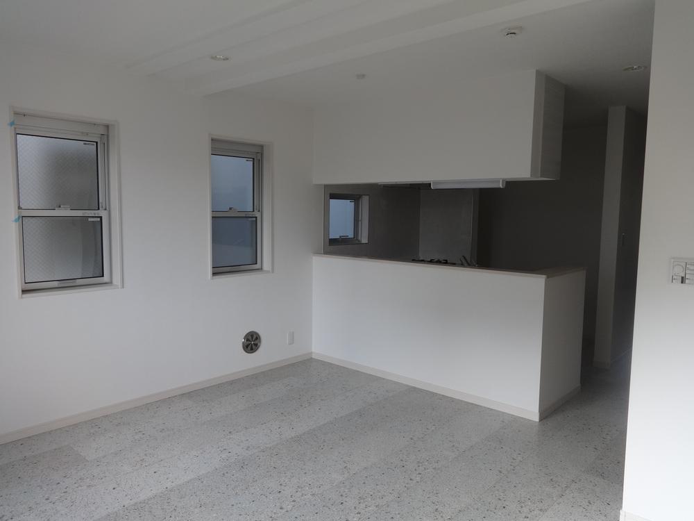 Living. Indoor (11 May 2013) Shooting