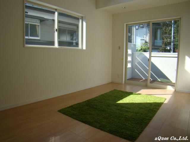 Living. Indoor (11 May 2013) Shooting