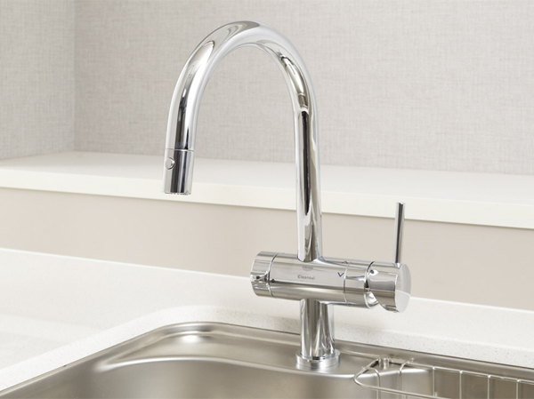 Kitchen.  [Water purifier integrated mixing faucet] One hand in the water temperature ・ Mixed type of water can be adjusted. Also clean and integrated water purifier. (Model Room D-type menu plan / Free of charge ・ Application deadline Yes ※ Some paid option available)