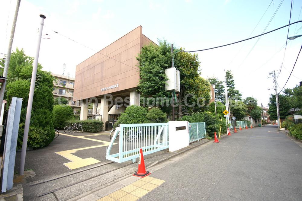 library. 647m to Suginami Ward Yongfu Library