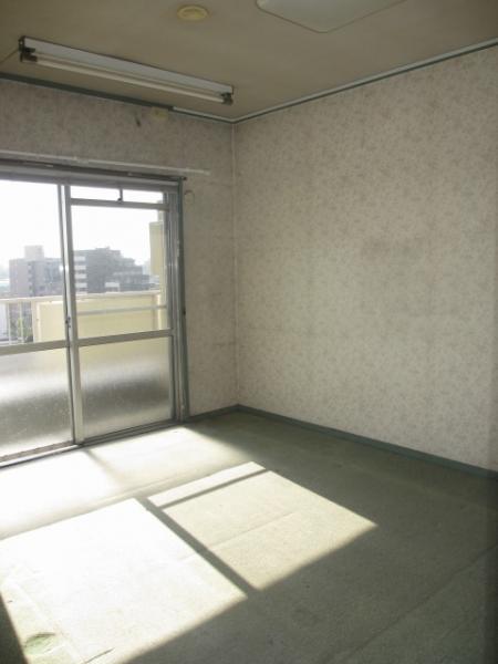 Non-living room
