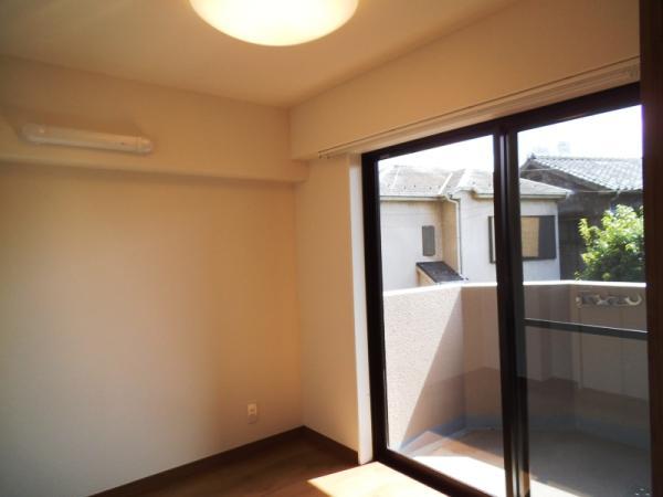Non-living room