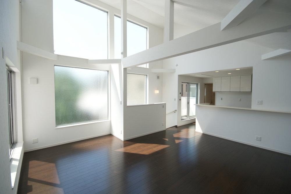 Same specifications photos (living). LDK in 7 buildings both in all 7 buildings site face-to-face kitchen, The layout of the furniture we become is likely to form. Brightly, Feeling of freedom is preeminent. (Enforcement example)