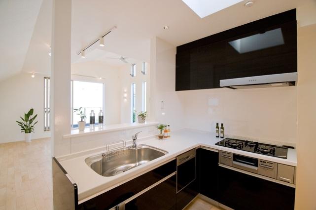 Same specifications photo (kitchen). Construction example photo.