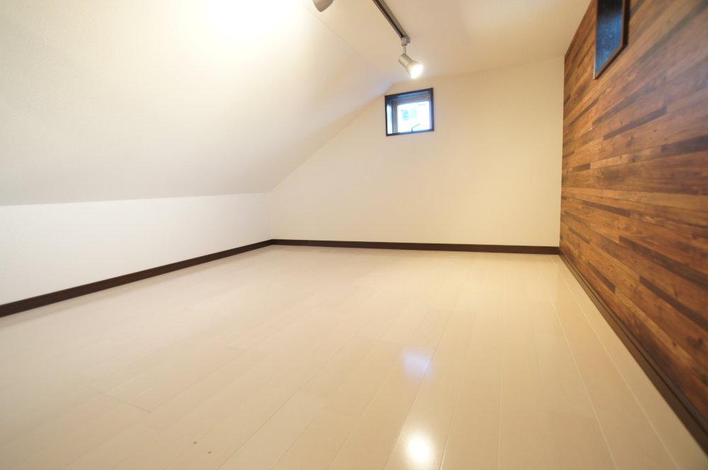 Receipt. It will loft there is a breadth of 4.8 tatami.