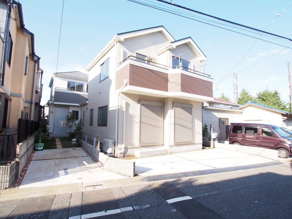 Same specifications photos (appearance). Same specifications