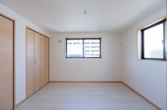 Same specifications photos (Other introspection). room