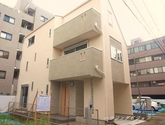 Local appearance photo