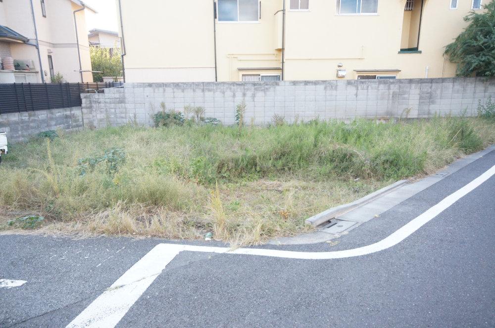Local land photo. It is a sales area of Suginami Zenpukuji 2-chome. Building conditions do not have your favorite House manufacturer, It is possible architecture at builders.