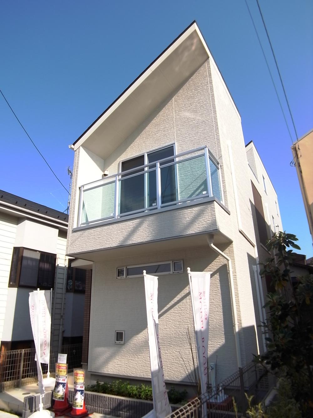 Local appearance photo