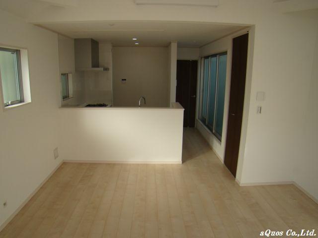 Living. Indoor (11 May 2013) Shooting