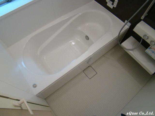 Bathroom. Indoor (11 May 2013) Shooting