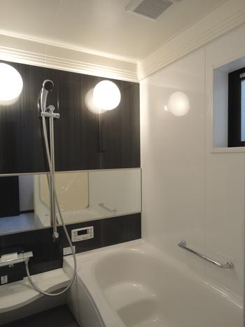 Same specifications photo (bathroom). Enforcement example photo