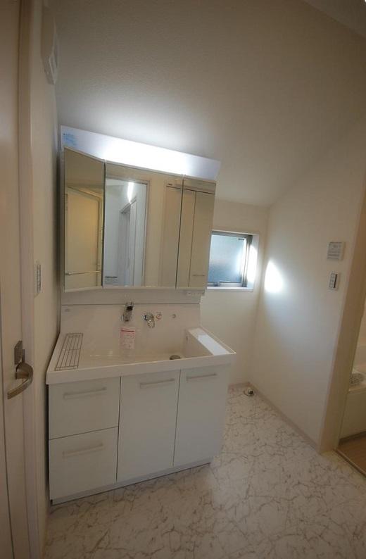 Wash basin, toilet. C Building basin