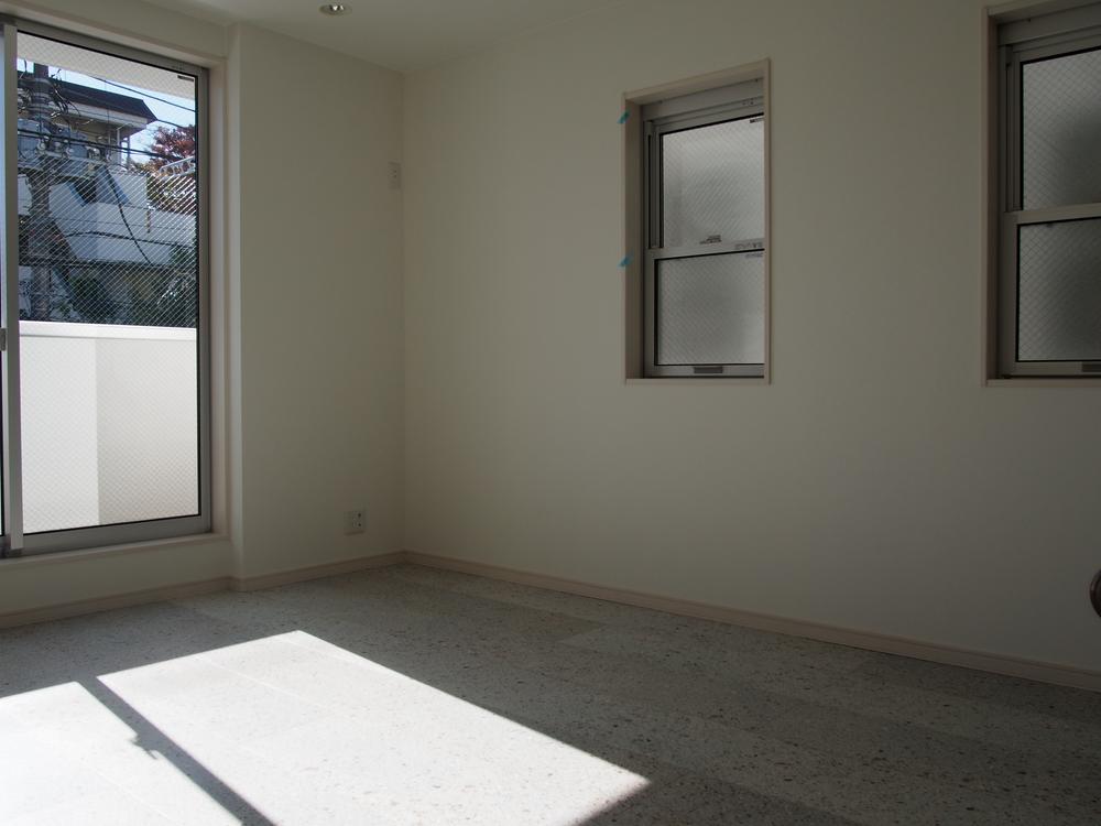 Living. Indoor (11 May 2013) Shooting