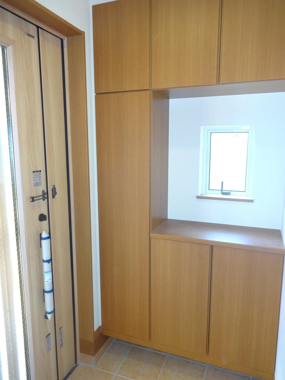 Entrance. Local (12 May 2013) Shooting