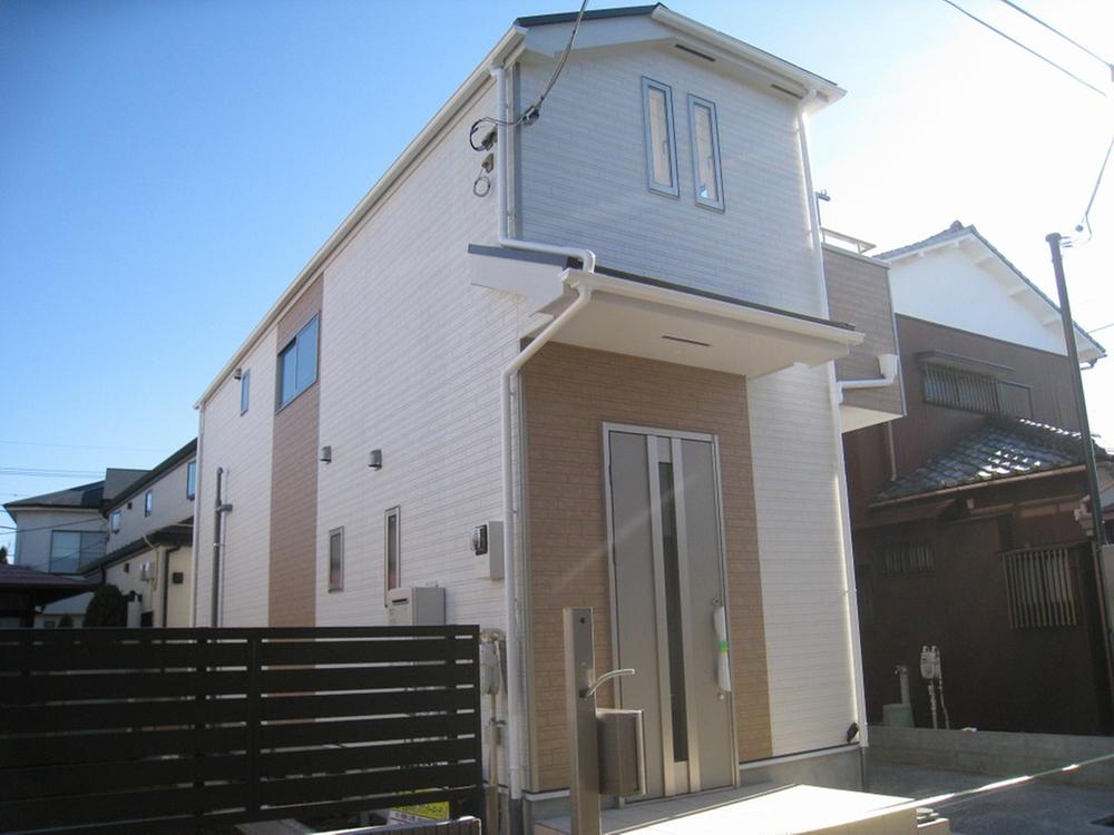 Local appearance photo