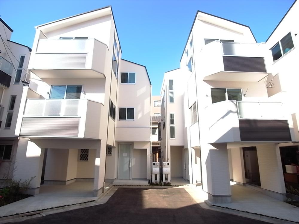 Same specifications photos (appearance)