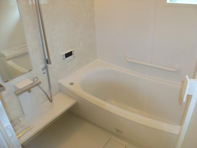 Same specifications photos (Other introspection)