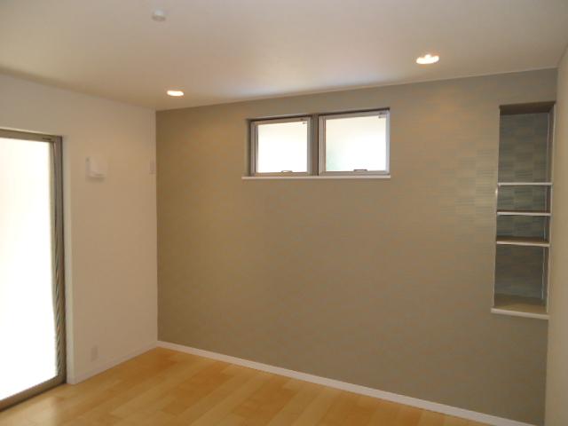 Non-living room. 1 Kaiyoshitsu