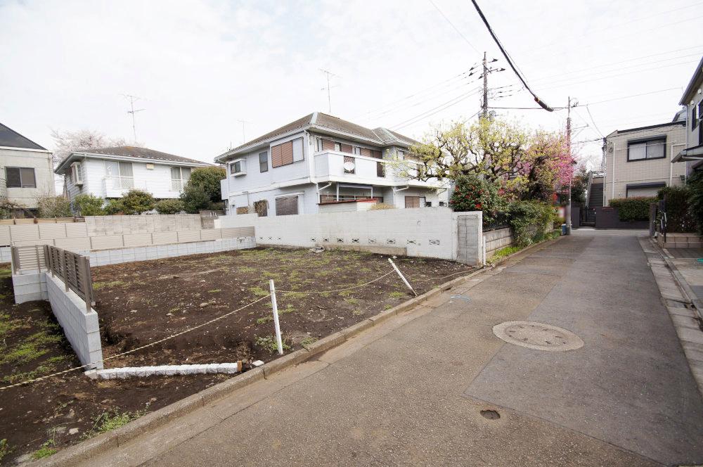 Local photos, including front road