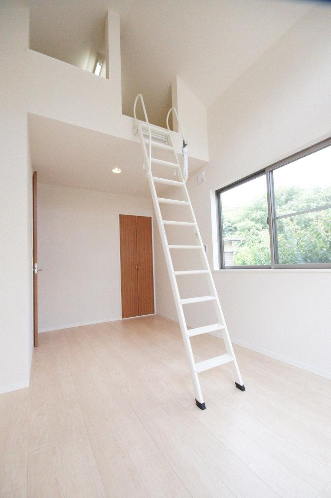 Same specifications photos (Other introspection). Example of construction