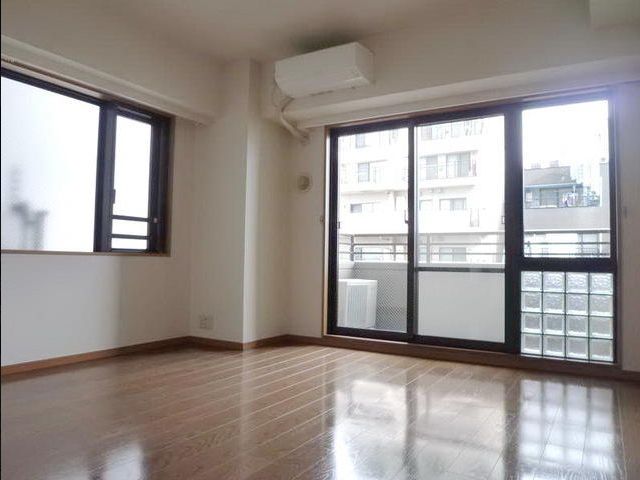 Suginami-ku, Tokyo Nishiogikita 3
