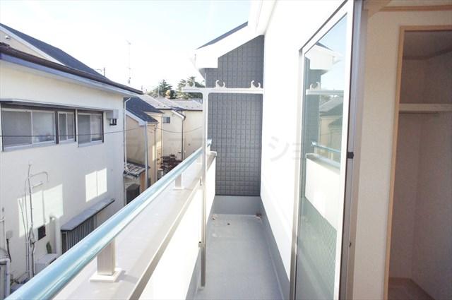 View photos from the dwelling unit. Indoor (December 16, 2013) Shooting