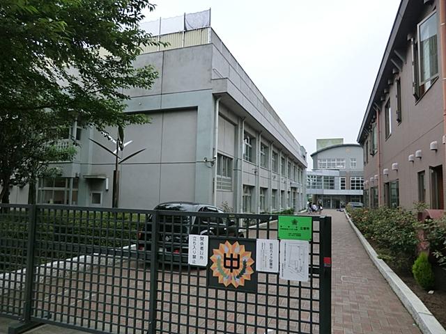 Junior high school. 1168m to Suginami Ward Takaido Junior High School