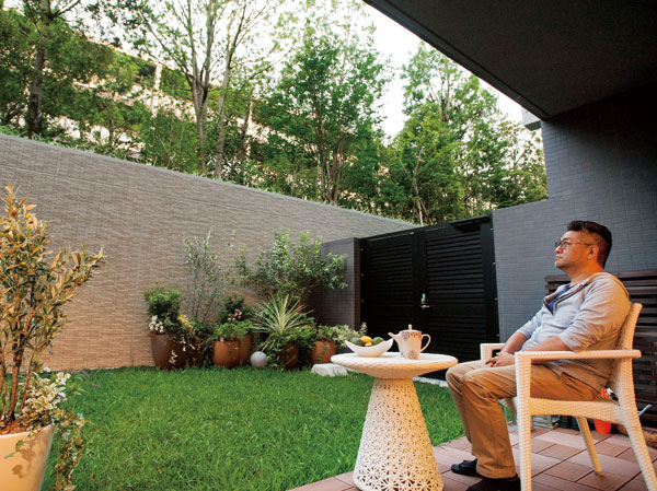 Room and equipment. Spacious space to secure the private garden (A-J'g type shooting (September shooting 2013) furniture and furnishings etc. option specification in what was is not included in the sale price)