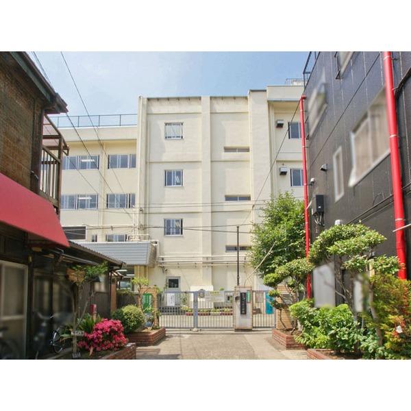 Primary school. 778m to Sumida Ward Yahiro Elementary School