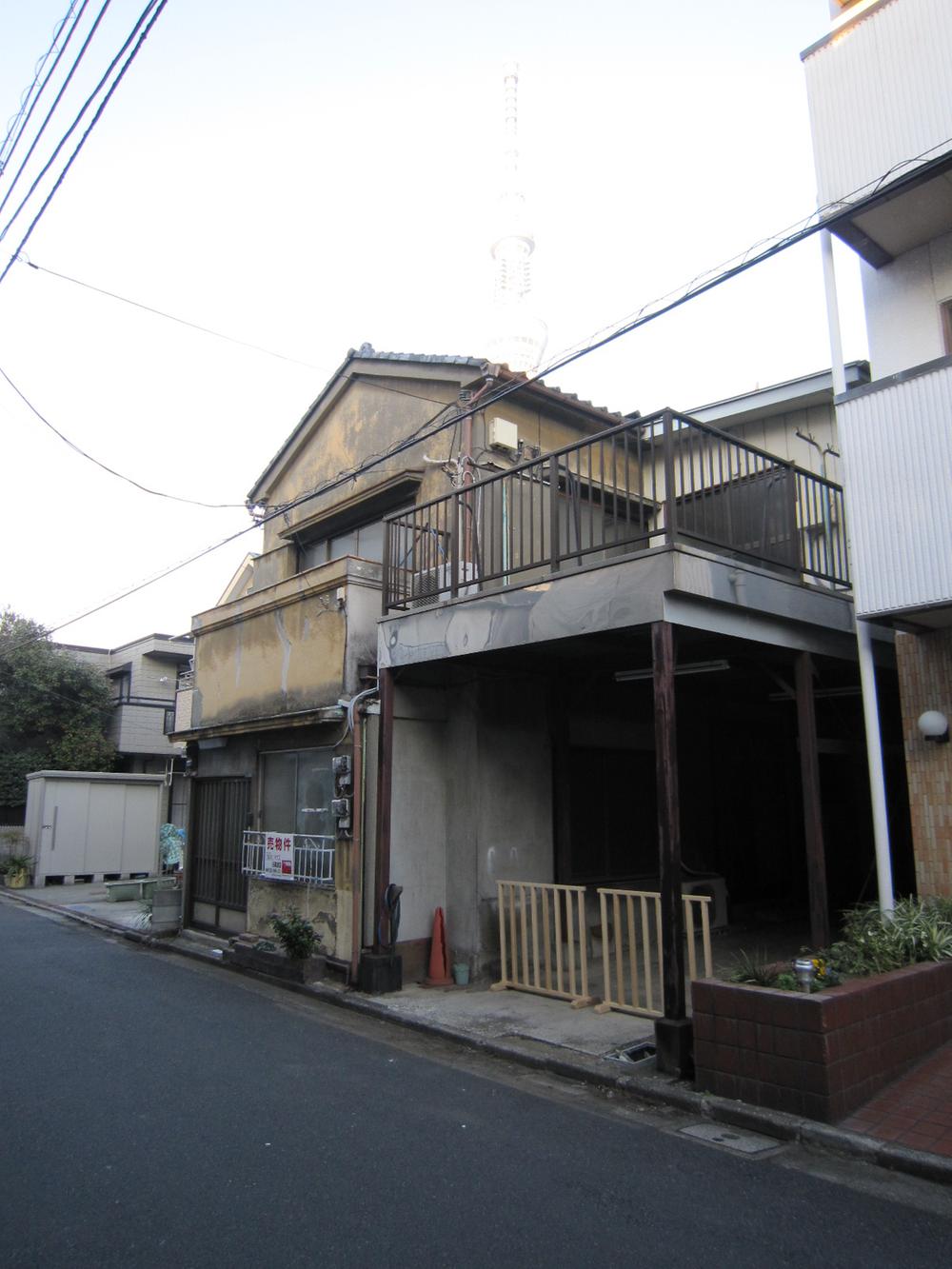 Local land photo. Local (12 May 2013) Shooting