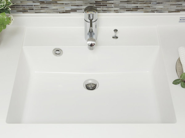 Bathing-wash room.  [Integrated Square bowl] Seamless to the top plate and bowl, Easily integrated counter of cleaning has been adopted.