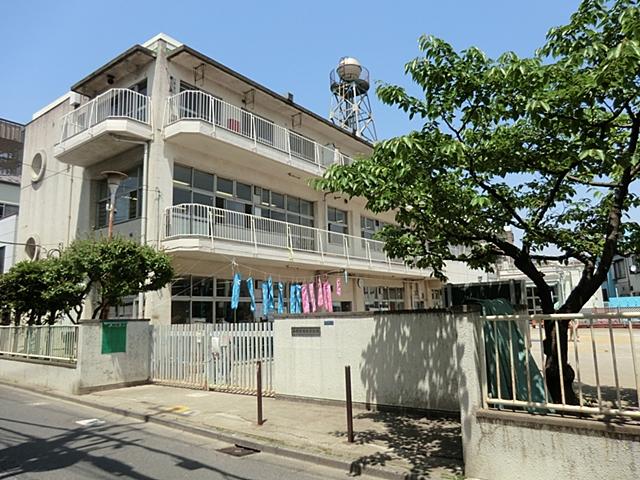 Other. Umewaka about to nursery school 330m