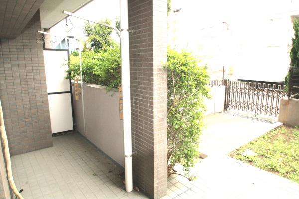 View photos from the dwelling unit