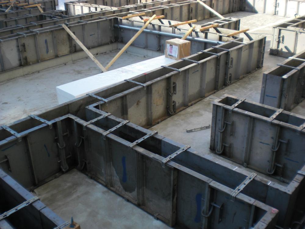 Local appearance photo. Foundation work. Local (late November 2013) Shooting