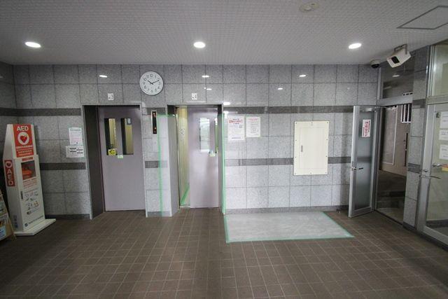 lobby. elevator hall