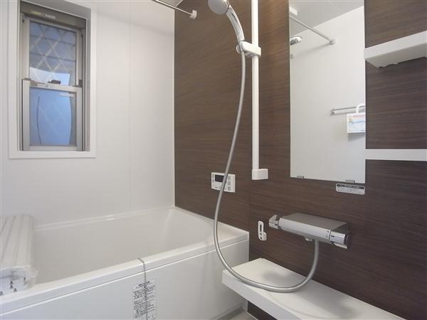 Bathroom. Bathroom 2013 / 12 shooting