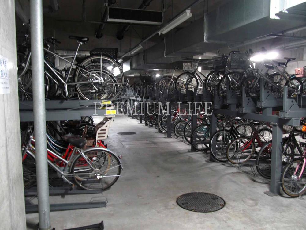 Other common areas. Place for storing bicycles